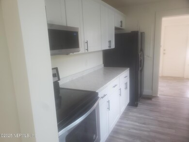 232 Kitchen