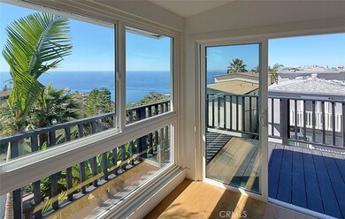 Master W/ Ocean views!