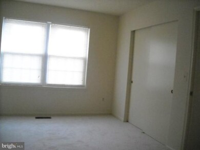 14020C Grumble Jones Ct, Centreville, VA 20121 - photo 2