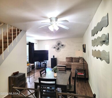 DINING/LIVING AREA