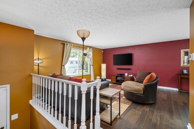 2880 Chatsworth Way_MLS_06