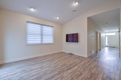 4912 Curt Cir, Grand Forks, ND 58201 - photo 4