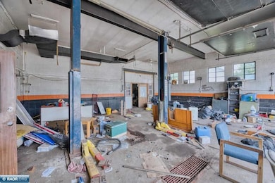 421 Main St S, Aurora, MN 55705 - photo 4