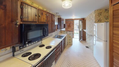 607 Buckfield Rd, Hebron, ME 04238 - photo 5