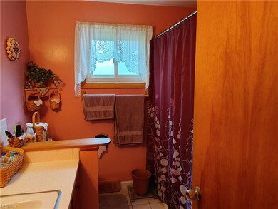 Main Floor Bathroom