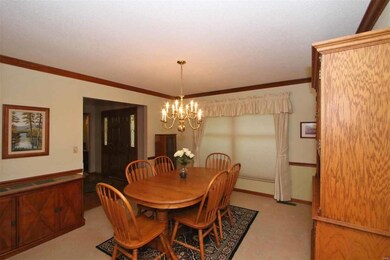 16 Cherry Hills Dr, Collinsville, IL 62234 - photo 5