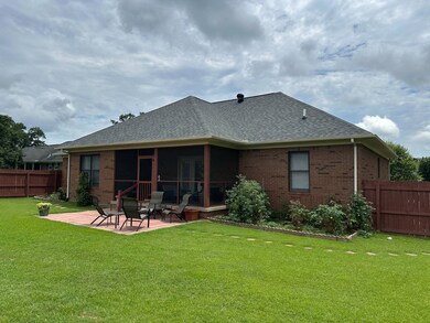 608 Fairfield Dr, Paris, TN 38242 - photo 5