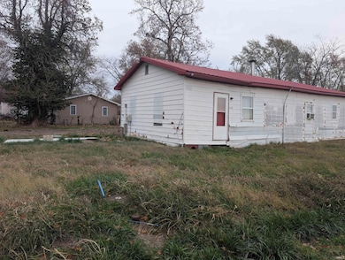 410 W Old Highway 50, Wheatland, IN 47597 - photo 6