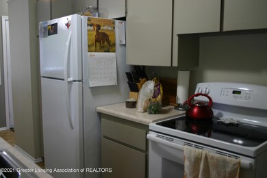 Kitchen (2)