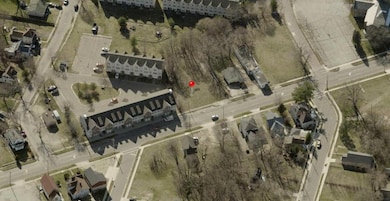 378 Pipestone St, Benton Harbor, MI 49022 - photo 2