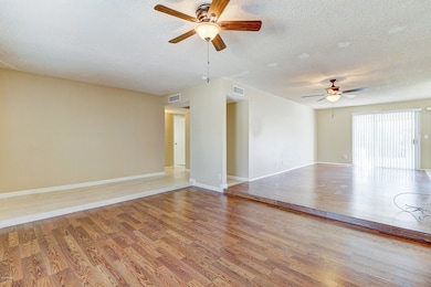 4155 W Laurel Ln, Phoenix, AZ 85029 - photo 4