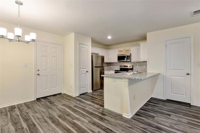 1501 W Bond St, Denison, TX 75020 - photo 5