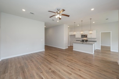 Similar Sold Home