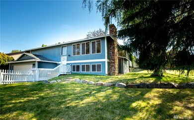 529 Lacey Place NE, East Wenatchee, WA 98802 - photo 2