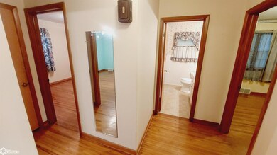 706 Eastern Ave, Red Oak, IA 51566 - photo 7