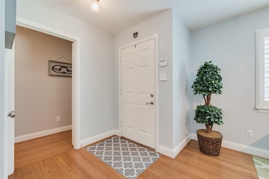 2318 Cheshire Ln, Houston, TX 77018 - photo 4