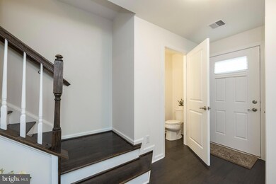 649 Washington Square, Spring City, PA 19475 - photo 3