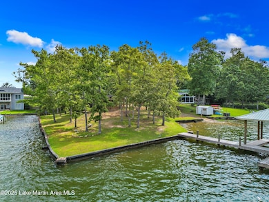 141 N Holiday Dr, Dadeville, AL 36853 - photo 2