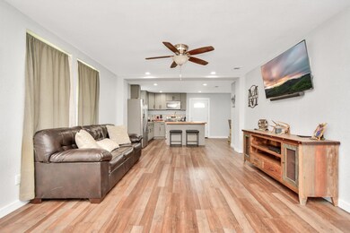 17526 County Road 489, Brazoria, TX 77422 - photo 7