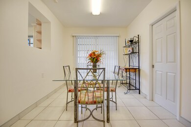 Breakfast Nook