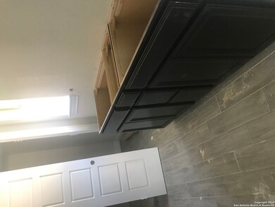 10216 High Noon Dr, San Antonio, TX 78254 - photo 4