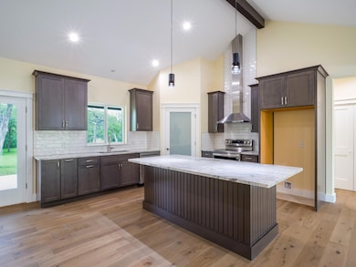 1415 Bluebonnet Dr, Marble Falls, TX 78654 - photo 4