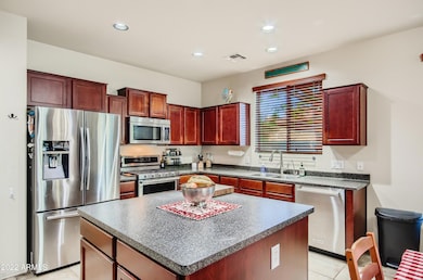 09 Kitchen