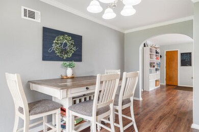 918 E 5th St, Auburn, IN 46706 - photo 6