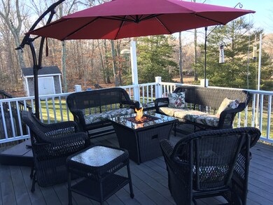 7 Valley Dr, South Dartmouth, MA 02748 - photo 2