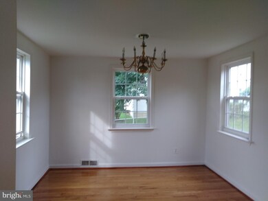 6045 10th Place, Hyattsville, MD 20782 - photo 3