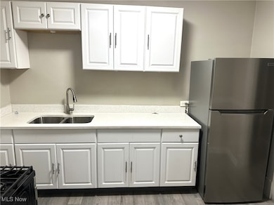 3074 W 25th St unit 2, Cleveland, OH 44113 - photo 5