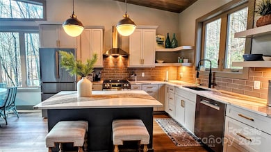 63 Speckled Feather Pass, Sapphire, NC 28774 - photo 6