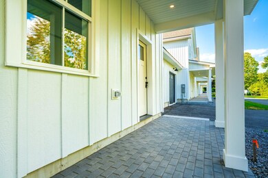 29 Magnolia Ln unit 29, Gardiner, ME 04345 - photo 2