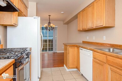 Kitchen_0647-SMALL