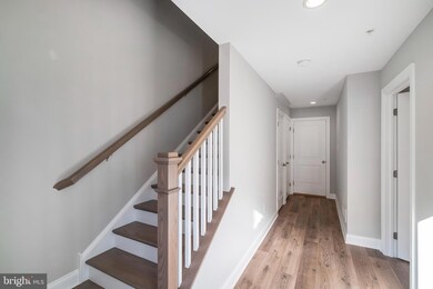 334 Walnut St, Collegeville, PA 19426 - photo 2