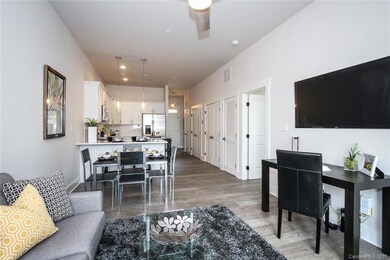 935 McAlway Rd unit 305, Charlotte, NC 28211 - photo 4