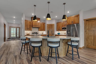 2016 Forest Ct, Saint Cloud, MN 56303 - photo 2