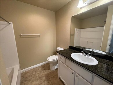 3133 Weave Ct, Granbury, TX 76049 - photo 4