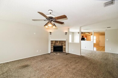 unlisted-address, Denton, TX 76210 - photo 4