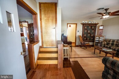 13615 Grandview Dr, Hagerstown, MD 21742 - photo 5