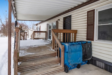 103 Apple Ln, Bourbonnais, IL 60914 - photo 2