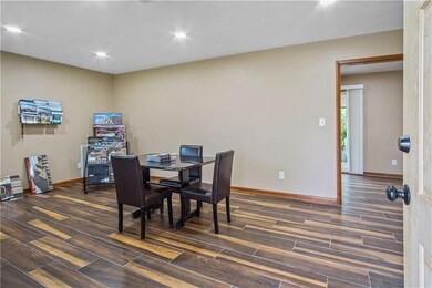 5000 N Warren Ave, Oklahoma City, OK 73112 - photo 6