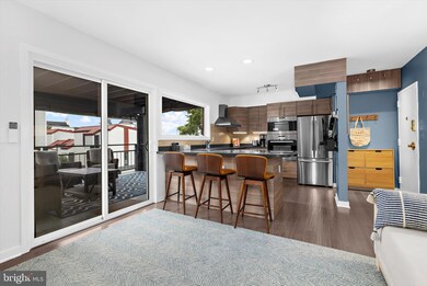 301 Burnside St unit A 202, Annapolis, MD 21403 - photo 7