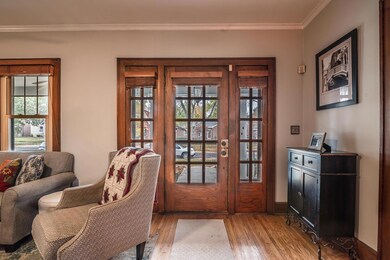 Interior Front door with sidelights