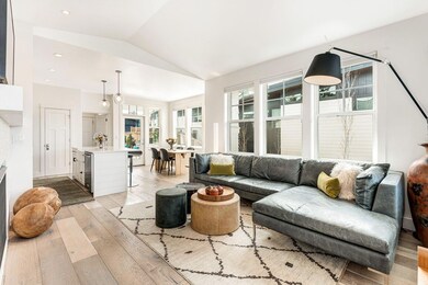 1670 NW Fields St, Bend, OR 97703 - photo 4