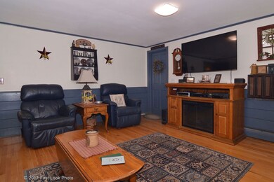222 Summit Dr, Cranston, RI 02920 - photo 4