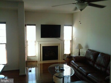 14215 Hunters Run Way, Gainesville, VA 20155 - photo 5