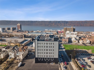 70 Ashburton Ave unit 5B, Yonkers, NY 10701 - photo 2