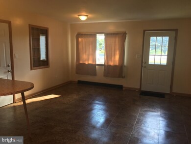 1201 Pottsville Pike, Shoemakersville, PA 19555 - photo 4