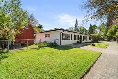 3_321 sw i street - 03